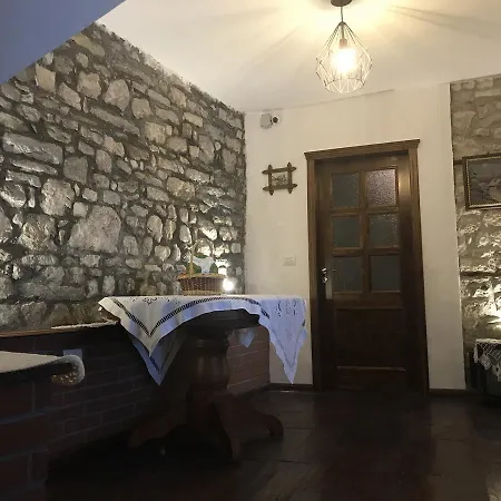 Vera Szálloda Berat