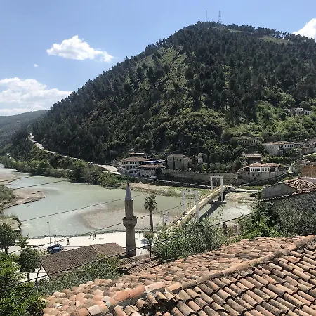 Vera 4* Berat