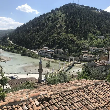 Vera 4* Berat