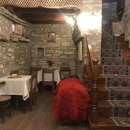 Vera Berat
