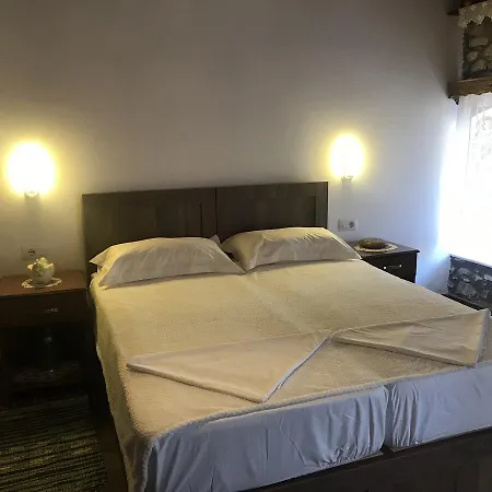 Vera 4*